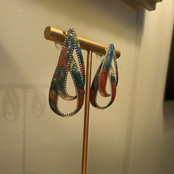 Vintage Silver/ Multicolor Enamel Double Teardrop 1.5” Drop Pierced Earrings - Picture 5 of 8